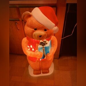 Teddy Bear with Present 34" 1995 Lighted Christmas Decor Blow Mold Empire VNTGE